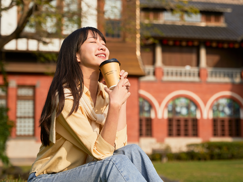 一杯咖啡開啟超Chill旅程：春暖花開去哪玩？樂咖休旅陪你漫步熱門推薦景點。